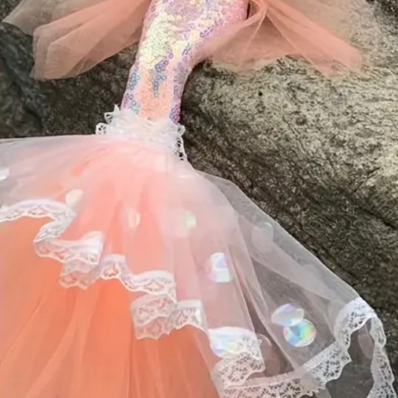 NEW! Gorgeous Peach and White Princess Angel Doll with Brown Hair and Wings! - Picture 3 of 3